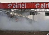 f1 india 2013 vettel burnout (3)